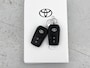 Toyota Yaris 1.5 Hybrid 130 Executive | BTW Voertuig | Dodehoek detectie | Stoel+Stuurverwarming | Parkeersensoren voor+achter | draadloze lader telefoon | Cruise Control Adaptive | Climate Control | Apple CarPlay/Android Auto |