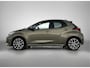 Toyota Yaris 1.5 Hybrid 130 Executive | BTW Voertuig | Dodehoek detectie | Stoel+Stuurverwarming | Parkeersensoren voor+achter | draadloze lader telefoon | Cruise Control Adaptive | Climate Control | Apple CarPlay/Android Auto |