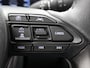 Toyota Yaris 1.5 Hybrid 130 Executive | BTW Voertuig | Dodehoek detectie | Stoel+Stuurverwarming | Parkeersensoren voor+achter | draadloze lader telefoon | Cruise Control Adaptive | Climate Control | Apple CarPlay/Android Auto |