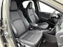 Toyota Yaris 1.5 Hybrid 130 Executive | BTW Voertuig | Dodehoek detectie | Stoel+Stuurverwarming | Parkeersensoren voor+achter | draadloze lader telefoon | Cruise Control Adaptive | Climate Control | Apple CarPlay/Android Auto |