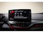 Volkswagen ID.5 Pro 77 kwh [ Trekhaak Navi Cruise Apple / android Stoelverwarming ]