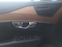 Volvo XC90 2.0 T8 Recharge AWD Inscription | Plug-in Hybrid (PHEV) | Harman Kardon Audio | Stoelverhoger | Privacy Glass | Keyless Entry | Elektrische Achterklep | Elektrisch Verstelbare Voorstoelen | Lederen Bekleding | Navigatie | Achteruitrijcamera | Parkeersensoren