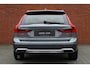Volvo V90 Cross Country T6 AWD Pro | Massagestoelen Geventileerd | Bowers & Wilkins | 360 Graden Camera | Panoramadak | Adaptieve Cruise Control | Apple Carplay/ Andoid Auto | Gelamineerde Zijruiten | Standkachel