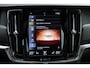 Volvo V90 Cross Country T6 AWD Pro | Massagestoelen Geventileerd | Bowers & Wilkins | 360 Graden Camera | Panoramadak | Adaptieve Cruise Control | Apple Carplay/ Andoid Auto | Gelamineerde Zijruiten | Standkachel