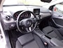 Mercedes-Benz B-klasse 180 Prestige Automaat Stoelverwarming Trekhaak