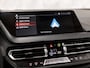 BMW 1-Serie 118i Sport Automaat (VIRTUAL COCKPIT, DEALER ONDERHOUDEN, NAP, APPLE CARPLAY, GROOT NAVI, LEDER, SPORTSTOELEN, PARKEERSENSOREN, CRUISE, NIEUWSTAAT)