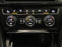 Volkswagen Golf 1.4 TSI GTE|BLACK-WHITE|AUTOMAAT|PANORAMADAK|VOLLEDER|NAVIGATIE|STOELVERWARMING|CRUISE+CLIMATE CONTROL|NAP|NL-AUTO