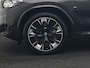 BMW X3 M iX3 Sport 80 kWh 286pk Dealer O.H. | Panodak | Adaptive Cruise | Head Up | 360 Camera | Harman / Kardon | Lederen Sportstoelen Memory & Verwarmd | Keyless | Blis | Stuur Verwarmd | Sfeerverlichting | Apple Carplay | 20"L.M |
