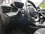 Peugeot 2008 1.2 PureTech Blue Lease Allure Navi-Carplay Led Stoelverwarming 360-Camera 3D-Cockpit
