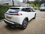 Peugeot 2008 1.2 PureTech Blue Lease Allure Navi-Carplay Led Stoelverwarming 360-Camera 3D-Cockpit