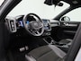 Volvo XC40 Recharge P8 AWD R-Design | Automaat | Apple Carplay / Android Auto | Harman/Kardon | Panoramadak | Stoelverwarming | Stuurverwarming |