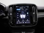 Volvo XC40 Recharge P8 AWD R-Design | Automaat | Apple Carplay / Android Auto | Harman/Kardon | Panoramadak | Stoelverwarming | Stuurverwarming |
