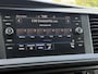 Volkswagen Transporter 2.0 TDI 111 PK HIGHLINE / STARLIGHT BLUE METALLIC / L2H1 / TREKHAAK / CAMERA / CRUISE / AIRCO
