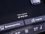 Volvo XC90 2.0 T8 Recharge AWD Plus Bright 7 Persoons 456Pk Automaat (ULTIMATE DARK, PANORAMADAK, LUCHTVERING, BOWERS&WILKINS, ALCANTARA HEMELBEKLEDING, HEAD-UP DISPLY, MEMORY SEATS, 360 CAMERA, STOELVENTILATIE, TREKHAAK, NIEUWSTAAT)