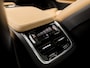 Volvo XC90 2.0 T8 Recharge AWD Plus Bright 7 Persoons 456Pk Automaat (ULTIMATE DARK, PANORAMADAK, LUCHTVERING, BOWERS&WILKINS, ALCANTARA HEMELBEKLEDING, HEAD-UP DISPLY, MEMORY SEATS, 360 CAMERA, STOELVENTILATIE, TREKHAAK, NIEUWSTAAT)