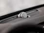 Volvo XC90 2.0 T8 Recharge AWD Plus Bright 7 Persoons 456Pk Automaat (ULTIMATE DARK, PANORAMADAK, LUCHTVERING, BOWERS&WILKINS, ALCANTARA HEMELBEKLEDING, HEAD-UP DISPLY, MEMORY SEATS, 360 CAMERA, STOELVENTILATIE, TREKHAAK, NIEUWSTAAT)