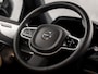 Volvo XC90 2.0 T8 Recharge AWD Plus Bright 7 Persoons 456Pk Automaat (ULTIMATE DARK, PANORAMADAK, LUCHTVERING, BOWERS&WILKINS, ALCANTARA HEMELBEKLEDING, HEAD-UP DISPLY, MEMORY SEATS, 360 CAMERA, STOELVENTILATIE, TREKHAAK, NIEUWSTAAT)