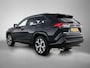 Toyota RAV4 2.5 Plug-in Hybrid AWD Style | BTW Voertuig | Stoelverwarming | Parkeersensoren voor+achter | Elektrische achterklep | Elektrisch verstelbare stoel | Cruise Control Adaptive | Apple CarPlay/Android Auto | 1500KG Trekgewi