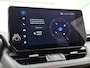 Toyota RAV4 2.5 Plug-in Hybrid AWD Style | BTW Voertuig | Stoelverwarming | Parkeersensoren voor+achter | Elektrische achterklep | Elektrisch verstelbare stoel | Cruise Control Adaptive | Apple CarPlay/Android Auto | 1500KG Trekgewi