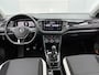 Volkswagen T-Roc 1.5TSI 150pk Sport | 18" LMV | App-connect | Elektrische Achterklep | LED koplampen | Sportstoelen |