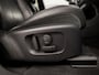 Land Rover Range Rover Evoque 2.0 P250 AWD R-Dynamic First Edition 249Pk Automaat (PANORAMADAK, APPLE CARPLAY, HEAD-UP DISPLAY, MEMORY SEATS, MERIDIAN AUDIO, STUUR/STOELVERWARMING, CAMERA, ADAPTIVE CRUISE, NIEUWSTAAT)