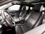 Land Rover Range Rover Evoque 2.0 P250 AWD R-Dynamic First Edition 249Pk Automaat (PANORAMADAK, APPLE CARPLAY, HEAD-UP DISPLAY, MEMORY SEATS, MERIDIAN AUDIO, STUUR/STOELVERWARMING, CAMERA, ADAPTIVE CRUISE, NIEUWSTAAT)