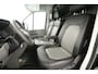 Volkswagen Crafter 2.0TDI L3H3 140PK | Marge | DSG | 3000kg Trekgew. | Trekhaak | Airco | Cruise | Camera | Carplay | 3 Zits | Imperiaal