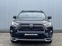 Toyota RAV4 2.5 Plug-in Hybrid AWD Style 1500 KG treklast Stoelverwarming Parkeer Dodehoek sensoren