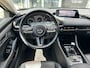 Mazda 3 Sedan Skyactiv-X 186pk Luxury | Leer | Bosé Audio | HUD | Trekhaak 1300kg |