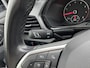 Volkswagen T-Cross 1.0 TSI Life | Apple carplay | Navi | Trekhaak | Cruise adaptief | Dodehoek | Aut. airco | LM velg