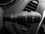 Renault Captur 150pk TCe Intens | Uniek lage km stand | Trekhaak | Achteruitrijcamera | Climate control |