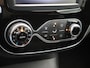 Renault Captur 150pk TCe Intens | Uniek lage km stand | Trekhaak | Achteruitrijcamera | Climate control |