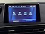 Peugeot 3008 1.2 PureTech Active Pack Business Camera, Navi, Rijstrook correctie, Cruise control, Virtual desk, Keyless start, Lichtmetalen velgen, Clima