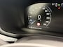 Volvo V60 B3 AUT8 163PK Momentum Advantage | Sport Pack | 19" Lichtmetalen velgen | Glossy Black exterieurdetails | Extra getint glas | Verwarmde voorstoelen & stuurwiel | Apple CarPlay/Android Auto | Cruise Control | Sensus full map navigatie | Pebble Grey Metallic lak | Electroinic Climate Control | Park Assist achter