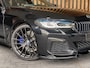 BMW 5-Serie Touring 520i 184PK Automaat M-Sport | LASER LED | COMFORTSTOELEN | CAMERA | STOELVERWARMING | SHADOW LINE |