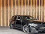 BMW 5-Serie Touring 520i 184PK Automaat M-Sport | LASER LED | COMFORTSTOELEN | CAMERA | STOELVERWARMING | SHADOW LINE |