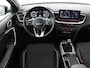Kia Ceed 1.5 T-GDi DynamicPlusLine | Stoelverwarming | Adaptive cruise | Camera | Carplay | Half leder | Stuurverwarming | Navigatie | Full LED | Side Assist | Climate control | Parkeerhulp | Keyless | Elektrische klep