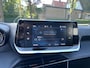 Peugeot 2008 1.2 Turbo 100 PK Active Pack | Navigatie Via Telefoon | Camera | Parkeersensoren Achter | Cruise Control | Climate control | LED Dagrijverlichting |