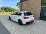 BMW 1-Serie BMW M135i AUTOMAAT | M-SPORT | SCHUIF-/KANTELDAK | NAVI PROFESSIONAL | KEYLESS ENTRY | MEMORY STOELEN | HIGH EXECUTIVE