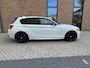 BMW 1-Serie BMW M135i AUTOMAAT | M-SPORT | SCHUIF-/KANTELDAK | NAVI PROFESSIONAL | KEYLESS ENTRY | MEMORY STOELEN | HIGH EXECUTIVE