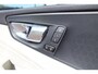 Volvo XC60 T8 Twin Engine AWD Inscription | Panoramadak | BLIS | Head up display | Elektrische voorstoelen met stoelverwarming | Adaptieve cruise control | Luchtvering| Trekhaak| Apple carplay/Android auto | Parkeercamera | Alarmklasse 3