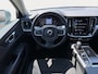 Volvo V60 2.0 T6 Recharge AWD Business Pro | SoH 97,35% | Stuurwiel en stoelen verwarmd | Achteruitrijcamera |