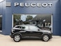 Peugeot 2008 1.2 Turbo 100 PK Active Pack | Hoge Instap | Achteruitrij-Camera | LED-Dagrijverlichting | Stoelverwarming | Apple-Carplay | Climate Control | Dealer Onderhouden | Cruise Control |