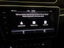 Skoda Superb 1.4 TSI iV Business Edition | Panoramadak | Adaptieve demping | LED matrix verlichting | Navigatie  | Keyless | Dodehoekdetectie | Stoel- en stuurwielverwarming |