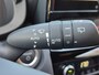 Toyota Yaris Cross 1.5 Hybrid 115 DYNAMIC NIEUW DIRECT LEVERBAAR! STOEL/STUURVERW PARK-SENSOREN BLIND SPOT KEYLESS NAVI LED 17'' LM-VELGEN APPLE/ANDROID CAMERA