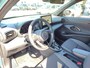Toyota Yaris Cross 1.5 Hybrid 115 DYNAMIC NIEUW DIRECT LEVERBAAR! STOEL/STUURVERW PARK-SENSOREN BLIND SPOT KEYLESS NAVI LED 17'' LM-VELGEN APPLE/ANDROID CAMERA
