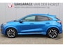 Ford Puma 1.0-125pk EcoBoost Hybrid ST-Line X. Zeer nette wagen ! Slechts 35.000km ! Autm. airco, cruise cntrl, premium soundsyst., LED verl., navigatie, telefoonvoorb., trekhaak afneemb., stoel, stuur en voorraamverwarming. etc.