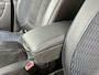 Renault Captur 1.3 TCe 150 EDC Version S | Afn. Trekhaak | Navigatie | Android Auto | Easy Park Assist | Climate Control | Blindspot | Achteruitrijcamera | Parkeersensoren V+A | Reservewiel