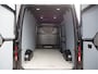 Volkswagen Crafter 35 2.0 TDI L3H3(L2H2) 3-ZITS, 177PK AUT. LED, TREKHAAK, GEV. ERGO ACTIVE STOEL, CAMERA, AIRCO, MISTLAMPEN