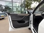 Tesla Model Y Y Long Range RWD 75 kWh SOH 97% |26.000KM! | AFNEEMBARE TREKHAAK| RESTERENDE ALGEMENE FABRIEKSGARANTIE TESLA T/M 02-2029 OF 80.000KM| ACCU + AANDRIJFLIJN T/M 02-2033/ 192.000KM| RIJKLAAR GELEVERD